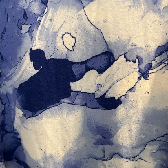 LuLaRoe blue ink short sleeve hoodie- over sized - Picture 3 of 4